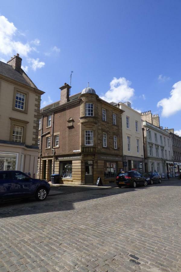 1 Havannah Court Apartment