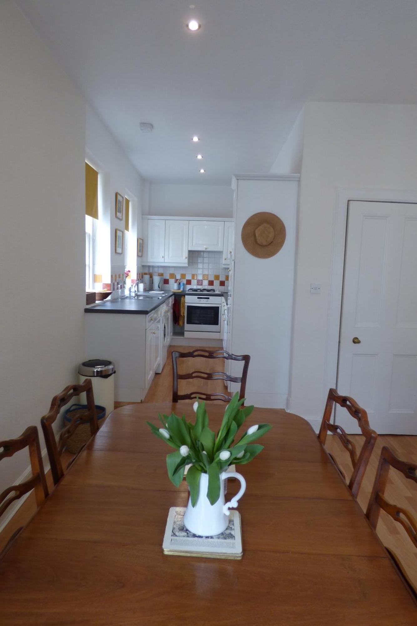 1 Havannah Court Apartment *